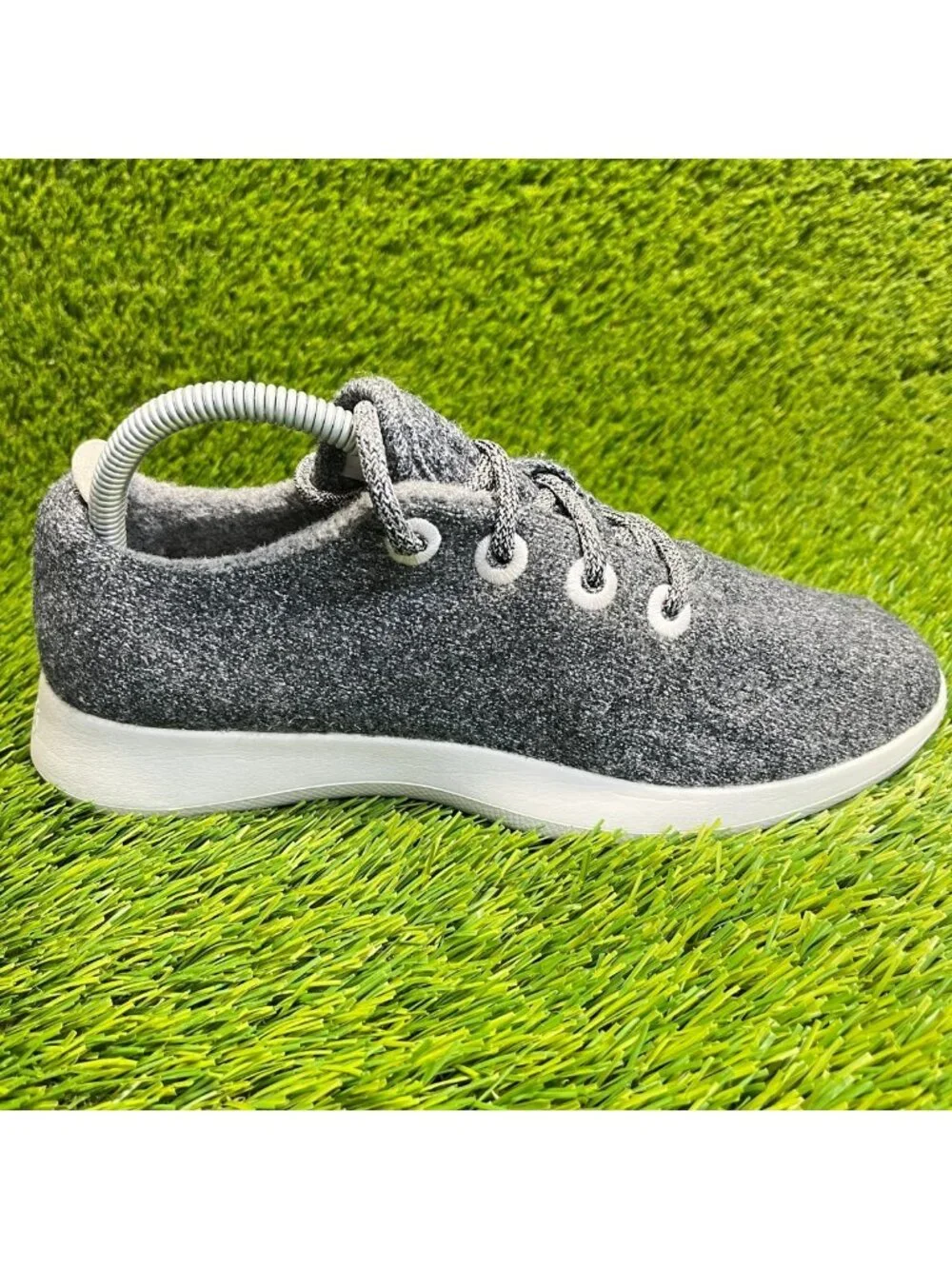Allbirds Wool Runners Womens Size 9 Gray White‎ Athletic Walking Shoes Sneakers